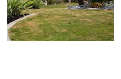Arima House | 2-bedroom house in gated community. Mins from airport, walking to shops and bars