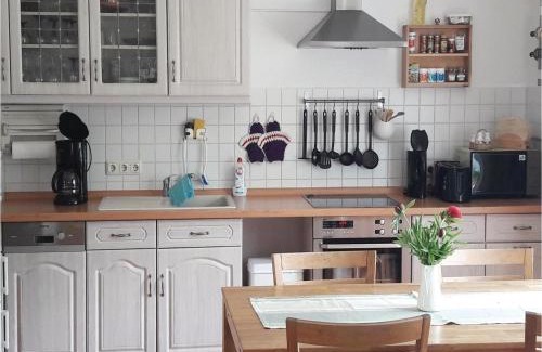 Muritz House | 2 Bedroom Lovely Home In Alt Schwerin