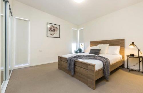 Cessnock House | 2 Bedroom w/Parking Near Central Cessnock