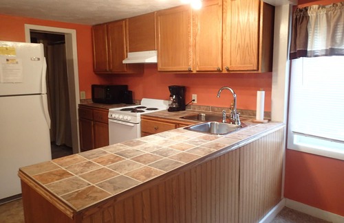 Warsaw Cottage | 2 bedrooms and sleeps 6
