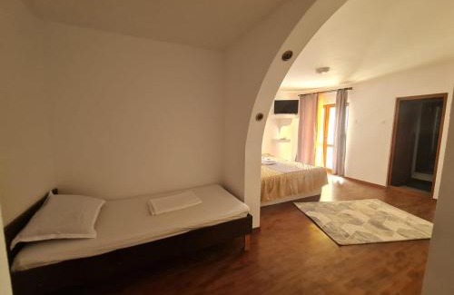 Eforie Sud Apartment | 2 bedrooms Luxury & 7 Apartments Vila Camelia Eforie Sud