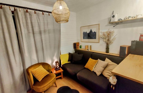 Areches Apartment | 2* CLASSIFIED apartment - 3 rooms + large terrace! Next to the lifts -