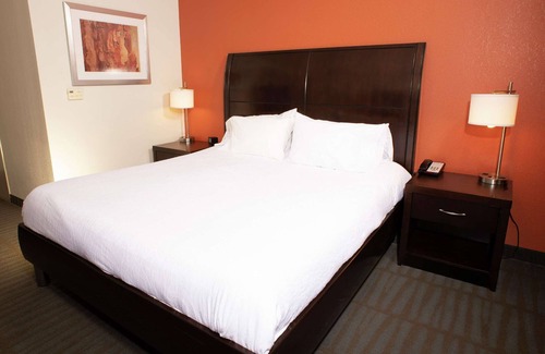 Springfield Hotel | 2 Connecting Suites at a Hotel