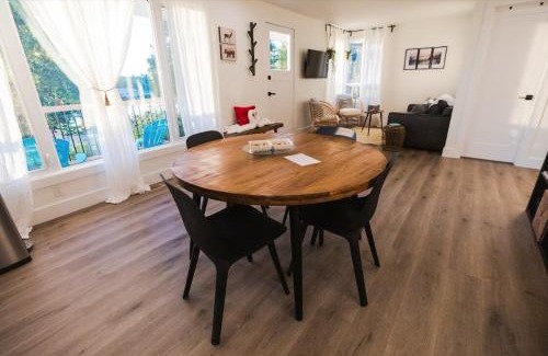 Tudor and Cashel Villa | 2 Cottages Side-by-Side - Waterfront -Hot Tub-Pets