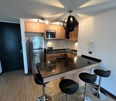 Las Condes Apartment | 2 dormitorios a pasos de la CLC