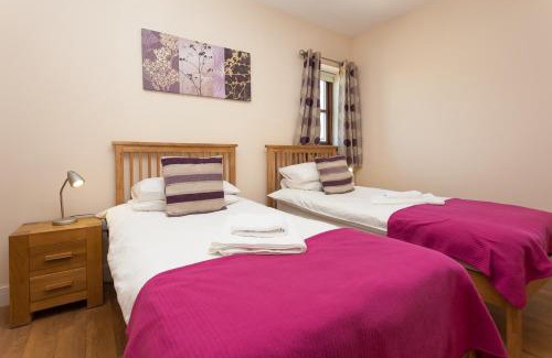 Linlithgow Apartment | 2 Eden at Williamscraig Holiday Cottages