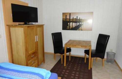Neubrandenburg House | 2 Einbettzimmer