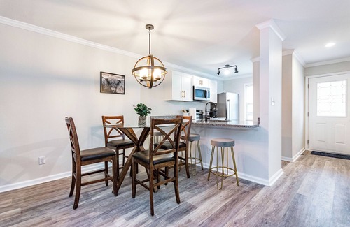 Southeast Raleigh House | 2 ensuite townhome in Raleigh -starts at 2.8k/month