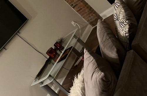 Downtown West Apartment | 2 floor luxury appt Camden yards rooftop , gym