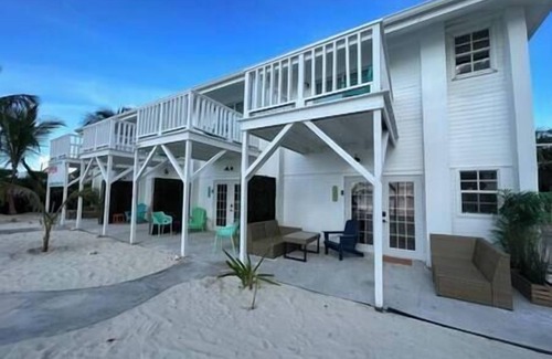Great Guana Cay House | #2 - Guana Beach Inn -the Abacos