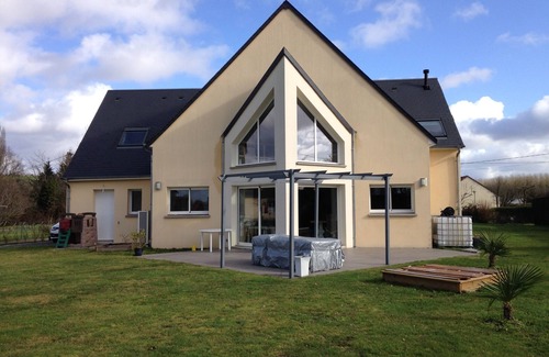 Parigne-lʼEveque House | 2 guest rooms ideal for the 24h near circuit