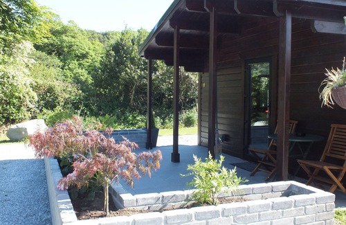 Killarney Cabin | #2 Killarney Cabins, Stunning Lodge & Parking