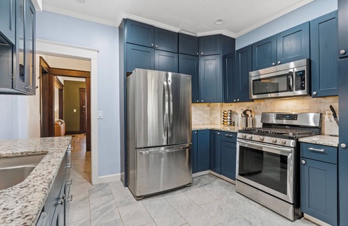 Westport House | 2 King Beds and 2 Full Bath- Walk to Westport!