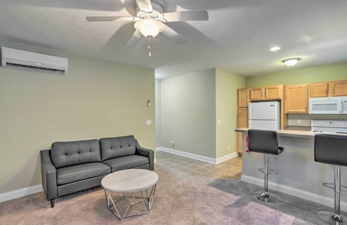 Tremont Cottage | ~ 2 Mi to Downtown - Cozy Cleveland Unit