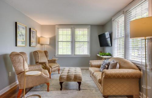 East Hill Apartment | 2 Mi to Dtwn Pensacola Charming Apartment