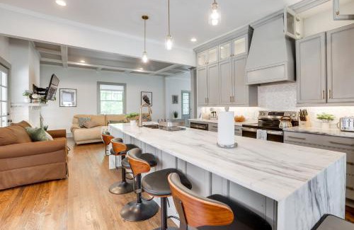 Birmingham House | 2 Mi to Dtwn Stylish Urban Retreat in Birmingham