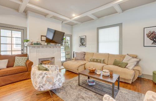 Birmingham House | 2 Mi to Dtwn Stylish Urban Retreat in Birmingham