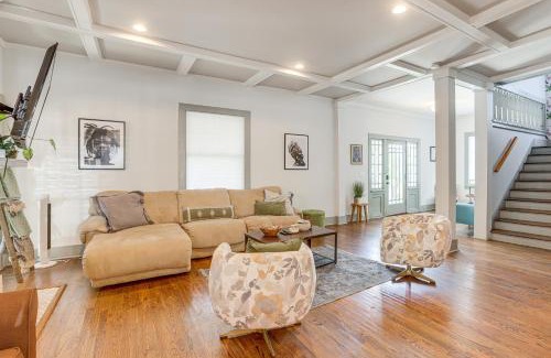 Birmingham House | 2 Mi to Dtwn Stylish Urban Retreat in Birmingham