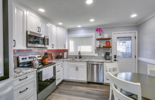 St. Charles House | 2 Mi to Frontier Park Pet-Friendly Retreat