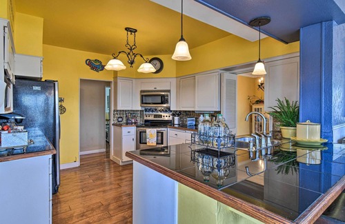 Hot Springs House | 2 Mi to Oaklawn Casino: Home w/Peaceful Yard!