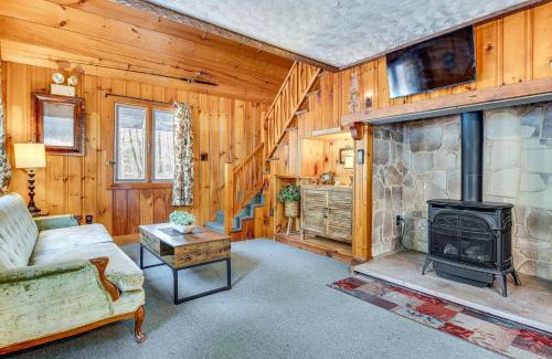 Freedom House | 2 Mi to Ossipee Lake Forest-View Sanctuary!