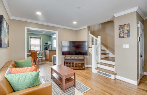 Northeast House | 2 Mi to The Fields At RFK Campus DC Getaway