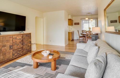 Sandia Ridge House | 2 Mi to UNM Campus Home in Quiet Area of ABQ