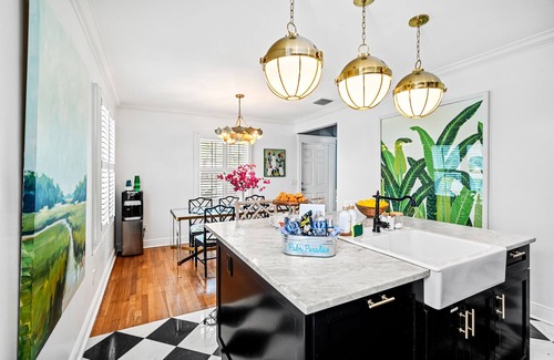 West Palm Beach House | 2 Mstr Bdrms | Walkable | Intracoastal | 5min to Beach