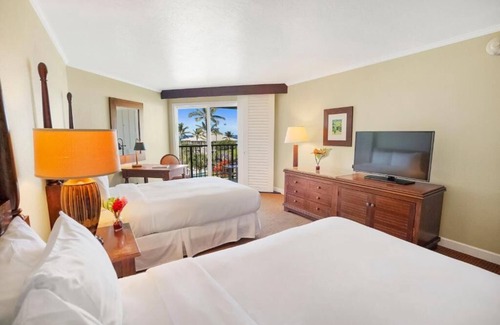 Hanamaulu Hotel | 2 Partial Ocean View 2 Double Beds at Kauai Beach Resort & Spa, Pool!