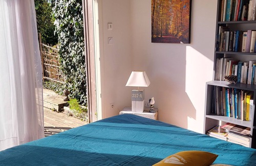 Riec-sur-Belon House | 2-person gîte "L'escapade", haven of peace with terrace and magical garden