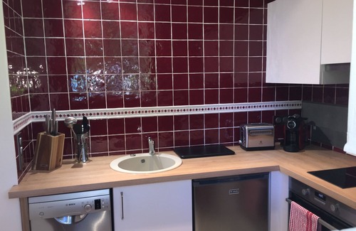 Martel Bed & Breakfast | 2-person house with heated pool in Martel (Lot)