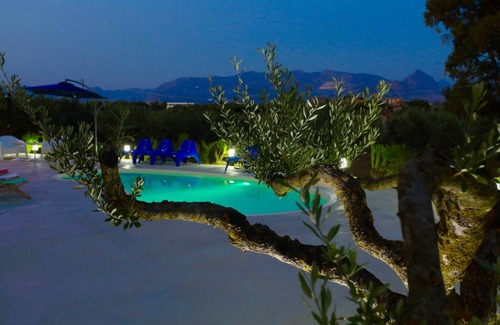 Alcamo Villa | 2 PINES VILLA OVERLOOKING THE GULF OF CASTELLAMMARE