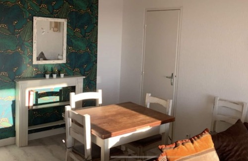 6th Arrondissement Apartment | 2 room apartment with magnificent view