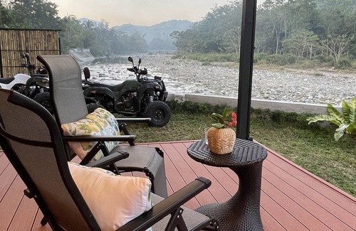 Rizal Province Cabin | 2 stores Prefab Container Vacation Home-Mountain View w/river access