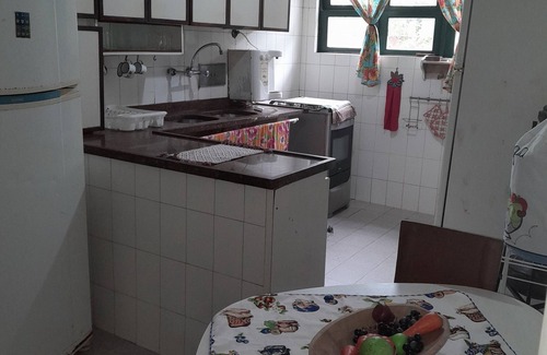 Itaipuacu Villa | 2-storey colonial mansion 400 m from the beach. Large balcony, swimming pool, barbecue.