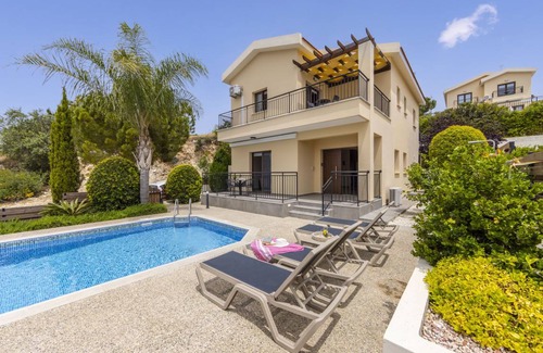 Meladeia Villa | 200 m² Villa ∙ 4 bedrooms ∙ 8 guests