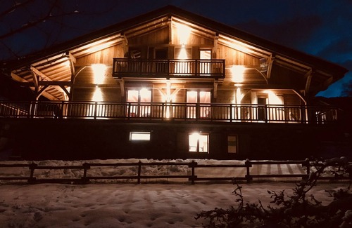 Morillon Ski Chalet | 200m from the gondola, beautiful chalet for 15 people