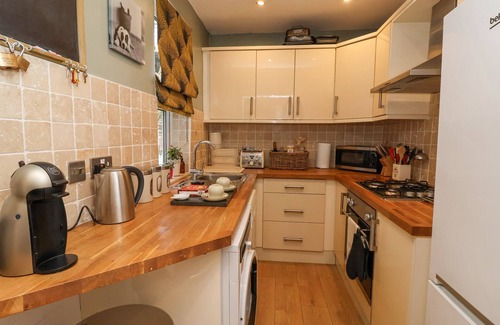 York Cottage | 202 Salisbury Terrace