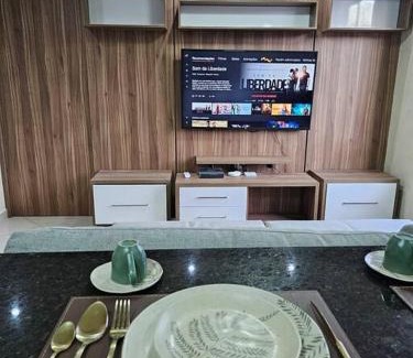 Castelo Apartment | 204 - Loft de luxo com Alexa e Ar condicionado