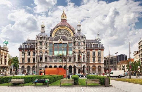 Antwerp Hotel | 21 m² Hotel ∙ 10 guests