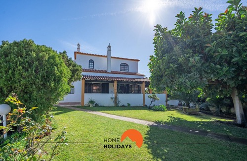 Olhos D'Agua Villa | #213 Vila Roja Pé by Home Holidays