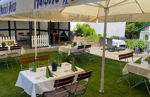 Amelunxen Hotel | 22 m² Hotel ∙ 2 guests