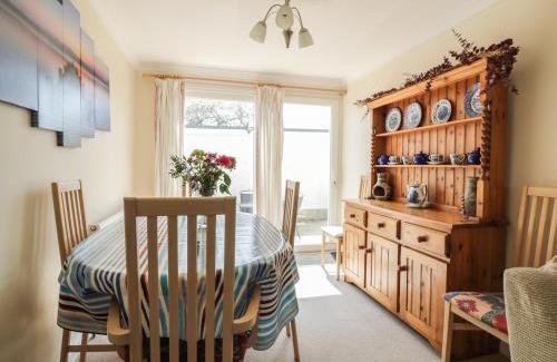 Mullion House | 22 Trembel Road