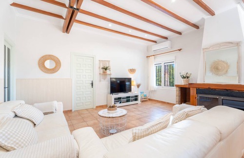 Navarres House | 220 m² House ∙ 5 bedrooms ∙ 12 guests