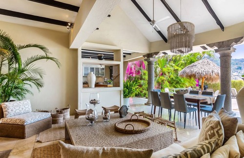 Downtown Puerto Vallarta Villa | 220 m² Villa ∙ 4 bedrooms ∙ 8 guests