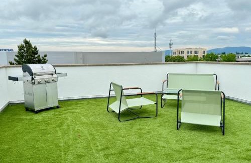 Friedrichsfeld Apartment | 220 qm Penthouse Wohnung mit Fahrstuhl - ohne SPA