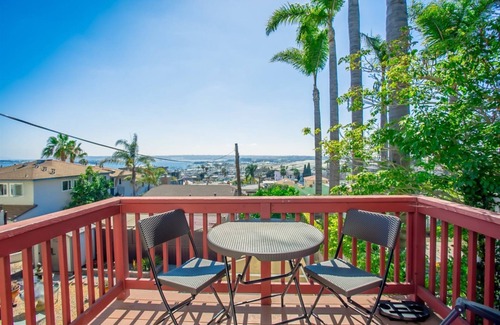 Bankers Hill House | 2330/a