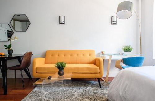 Peter Cooper Village Apartment | 24-10 Studio Prime Gramercy WD in Unit