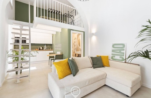 Province of Cagliari Apartment | 24 Via Giardini - Studio on two levels in the authentic heart of Cagliari