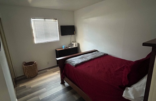 Camp Verde House | 245 Head St